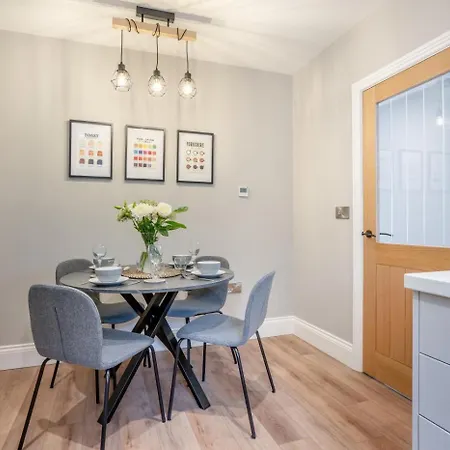 펜션 2 Bed In Skelton-in-cleveland Oc-o32565 *